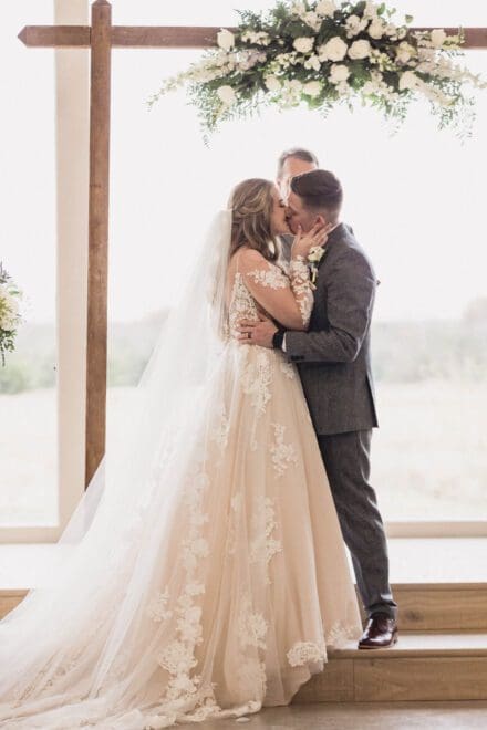 bushel peck photography wedding 368