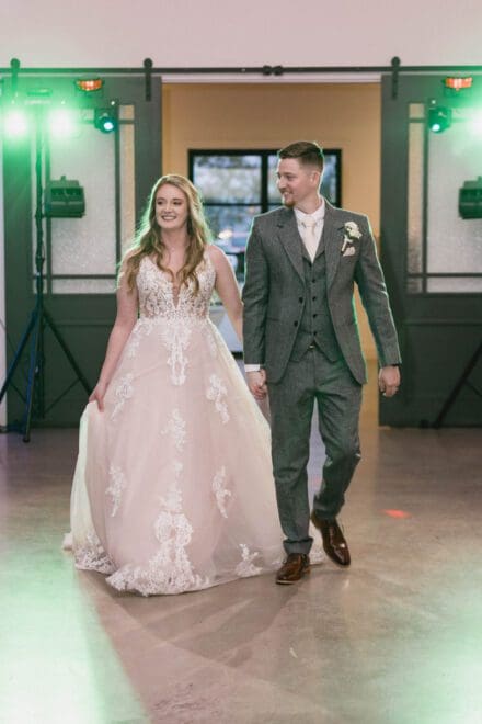 bushel peck photography wedding 398