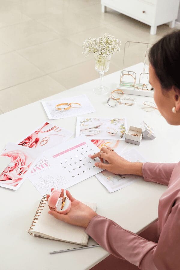 free wedding resources By Bushel + Peck Photo.