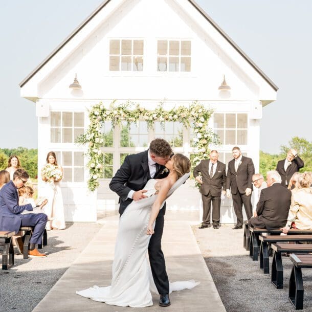 samantha hunter davis grey farms bushel peck photo 8