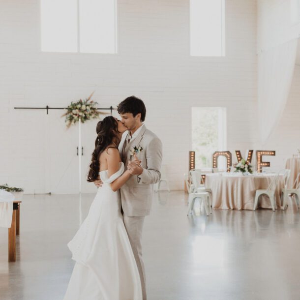 molly the barn at at paradise place wedding bushel peck photo1 scaled
